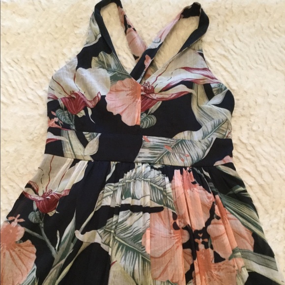 Ann Taylor Dresses & Skirts - Ann Taylor Cross-Back Floral Midi Dress